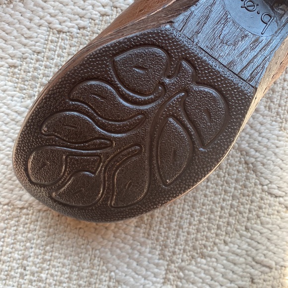 BOC Born Concept Nadiyya Black Light Brown Ostrich Clog Nursing Size 9.5 - Picture 7 of 7